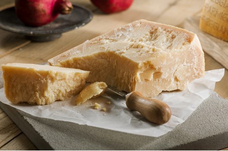 PARMIGIANO REGGIANO VACCHE ROSSE 36 MONTHS